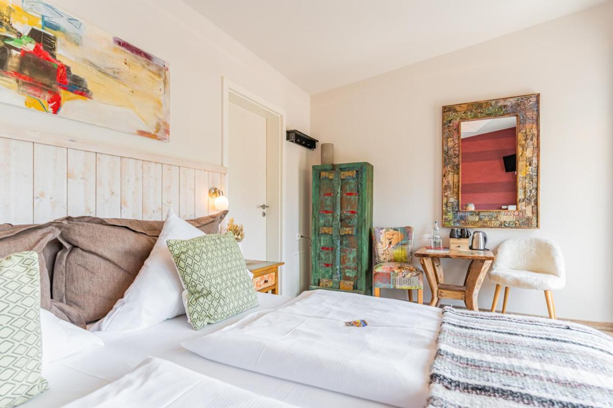 Baumhaushotel Oberbayern Jetzendorf Ruang foto